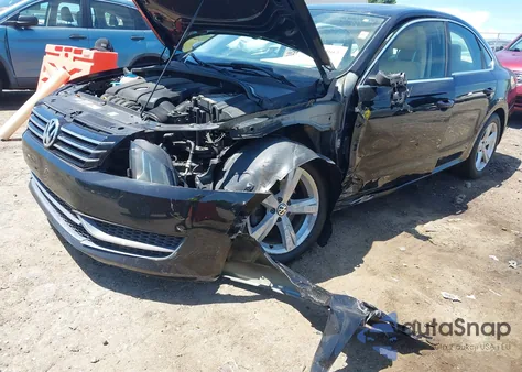 2012 Volkswagen Passat Se z USA, uszkodzony, nr VIN 1VWBH7A3XCC066865